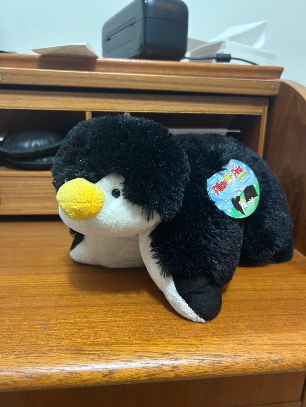 2011 Pillow Pets Pee-Wees Playful Penguin Plush Pillow Toy Doll NWT